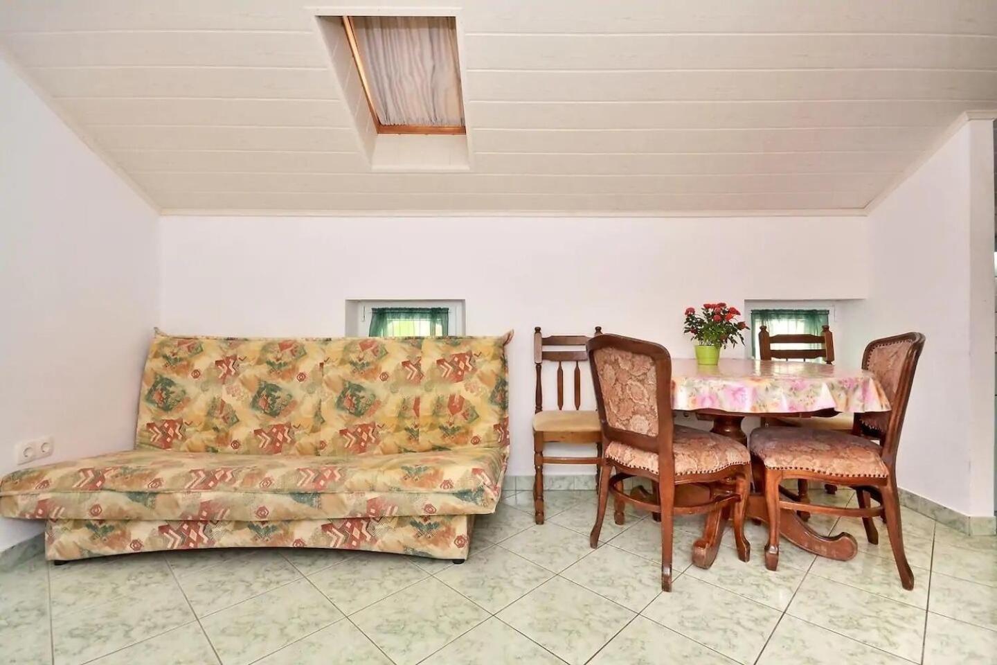 Apartment Toma Omiš Zewnętrze zdjęcie