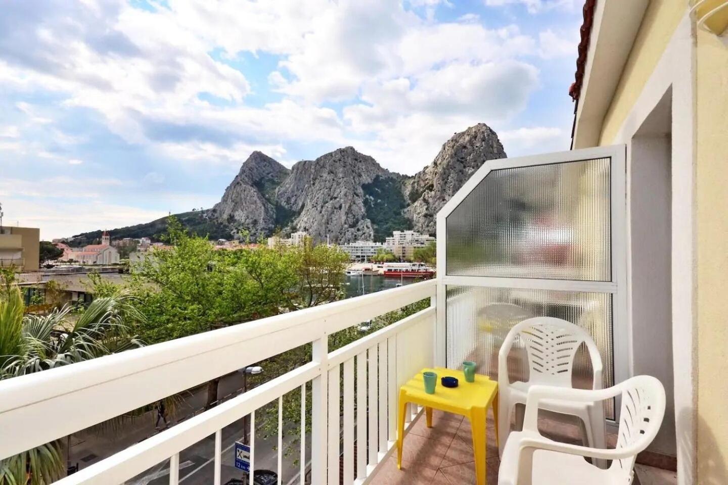 Apartment Toma Omiš Zewnętrze zdjęcie